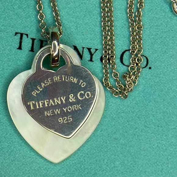 Tiffany & Co. Return to Tiffany and Mother of Pearl Necklace 18” - Picture 3 of 9